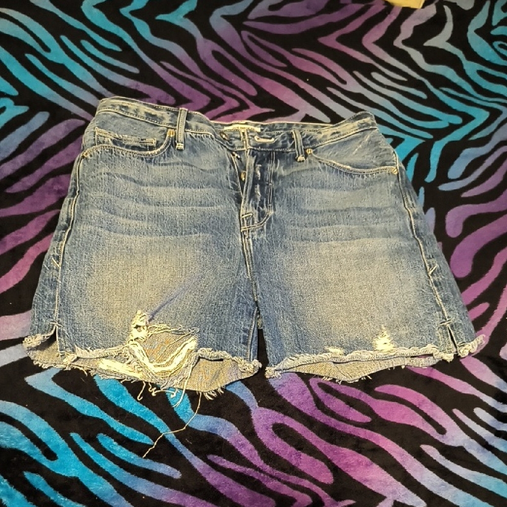 Good American | Classic Blue Jean Shorts